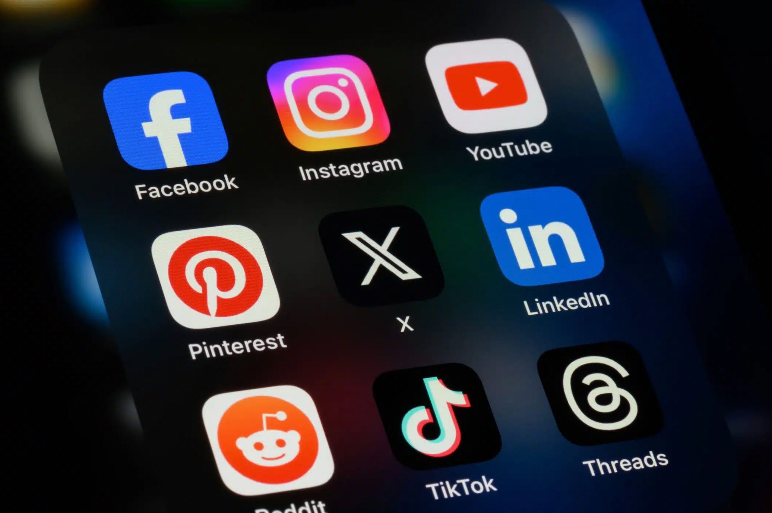 A Detailed Answer to Is SMM World legit for Social Media Growth